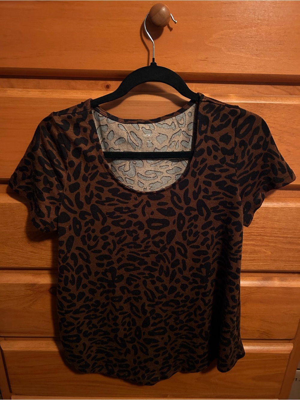 Ricki’s Brown Leopard Print Scoop Neck Women’s Top Medium
